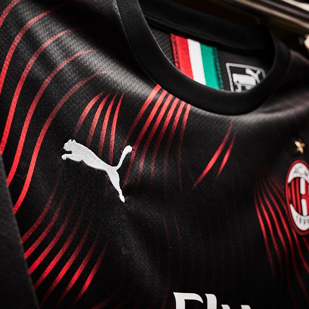 میلان قراردادش با پوما را تمدید کرد