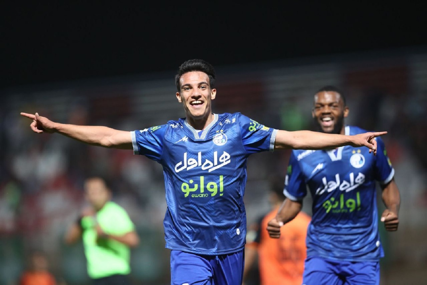 حضور بازیکن استقلال در شارلوا قطعی شد اقدام بلژیکی ها برای ویزا - نتایج زنده مسابقات ورزشی حضور بازیکن استقلال در شارلوا قطعی شد اقدام بلژیکی ها برای ویزا