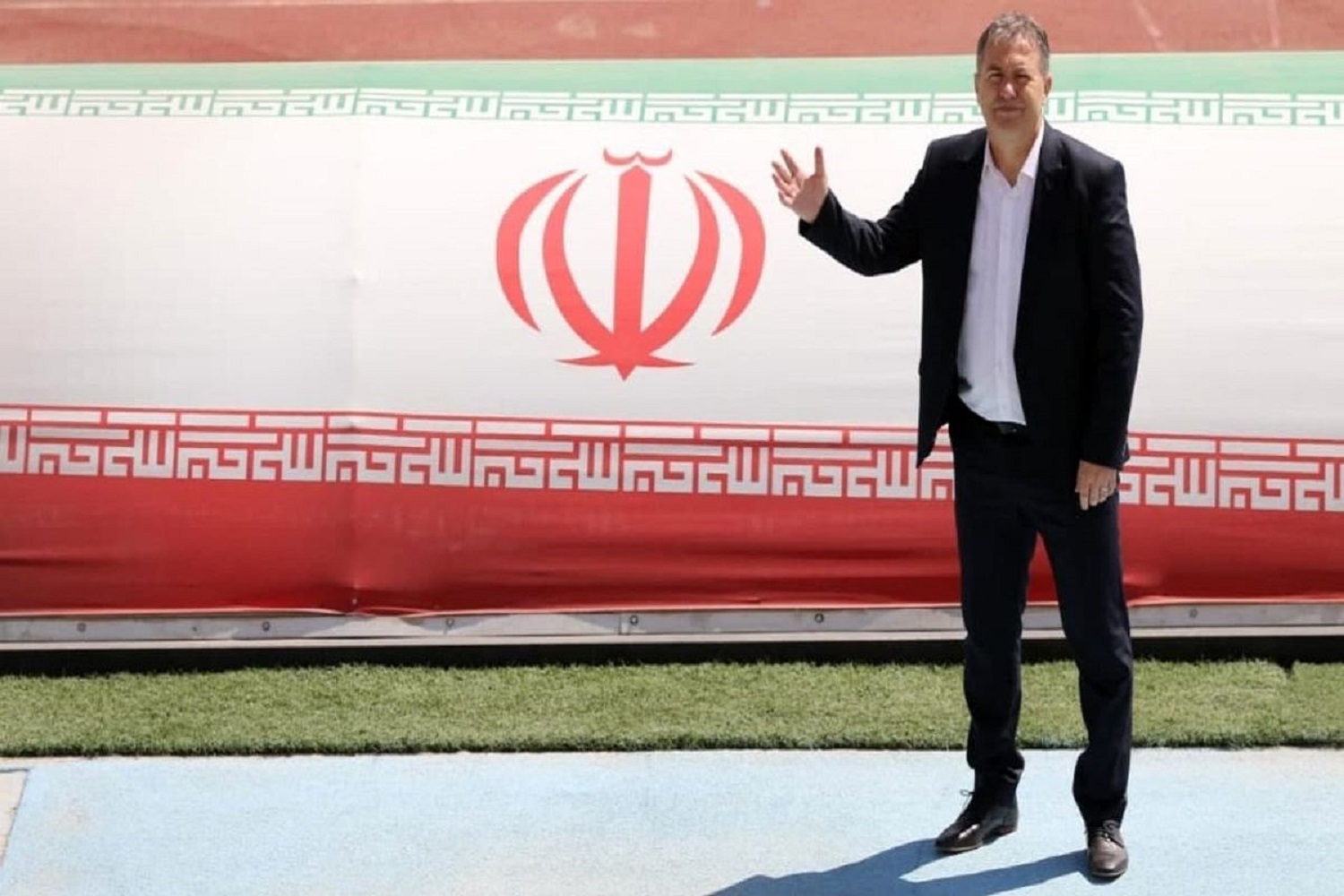 سرمربی تیم ملی فوتبال ایران وارد ترکیه شد