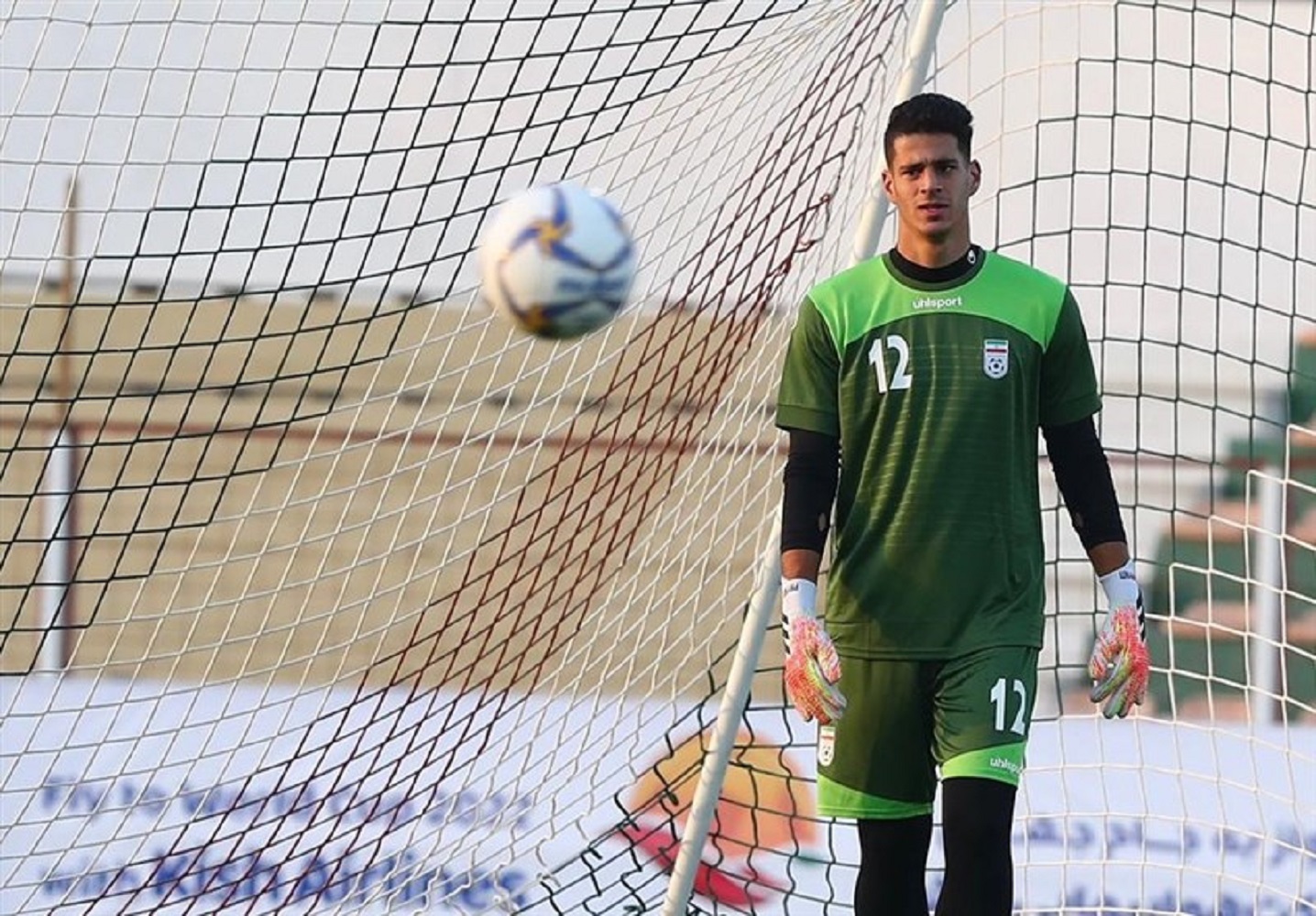 توافق باشگاه سپاهان با دروازه‌ بان تیم ملی فوتبال