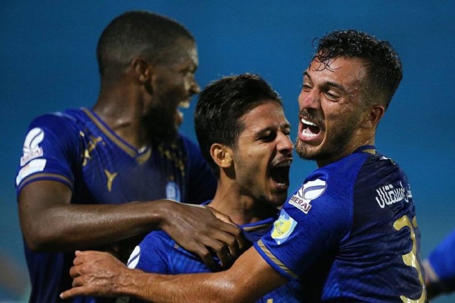 دلیل تشکر ویژه ساپینتو از مدیرعامل استقلال چه بود؟ - نتایج زنده مسابقات ورزشی دلیل تشکر ویژه ساپینتو از مدیرعامل استقلال چه بود؟