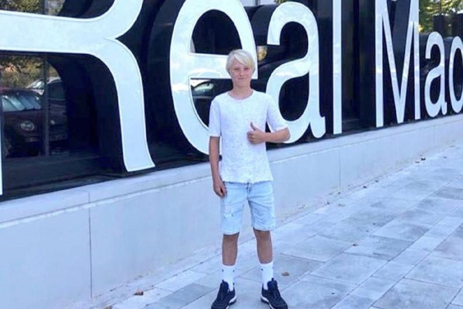 فرزندان مهاجم سابق بارسلونا از رئال مادرید جدا شدند - نتایج زنده مسابقات ورزشی فرزندان مهاجم سابق بارسلونا از رئال مادرید جدا شدند