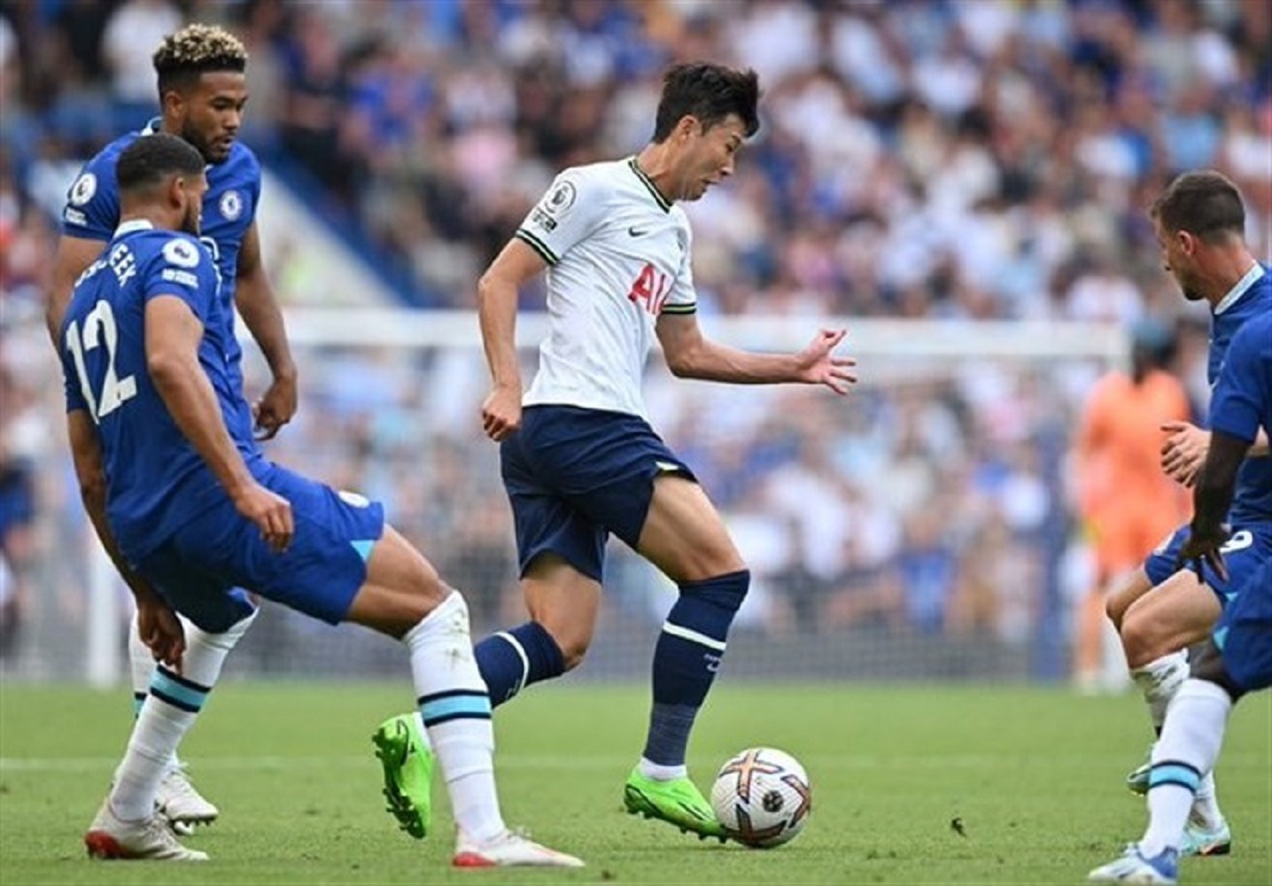 محرومیت هوادار چلسی به خاطر ستاره آسیایی تاتنهام