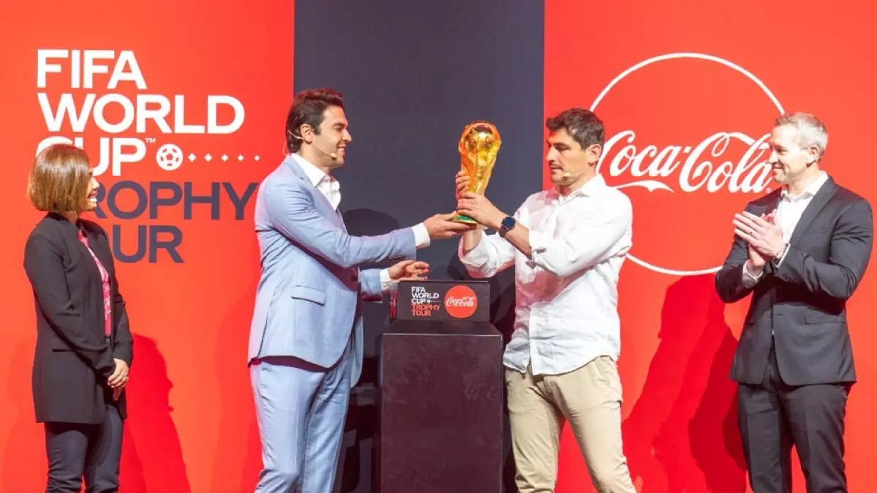 کاپ جام جهانی به ایران می‌آید قرار نبود «کاسیاس» و «کاکا» بیایند