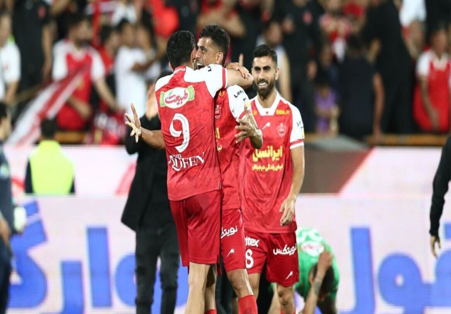 نتایج زنده مسابقات ورزشی یک احتمال باورنکردنی پرسپولیس با 3 هفته صدرنشینی قهرمان می‌شود