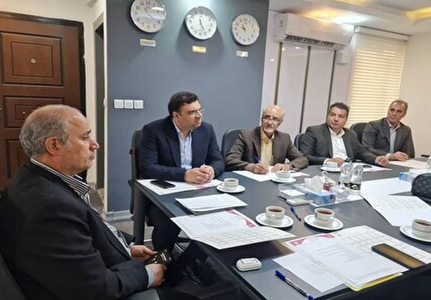 نتایج زنده مسابقات ورزشی برگزاری نشست هیات رییسه سازمان لیگ فوتسال - نتایج زنده مسابقات ورزشی نتایج زنده مسابقات ورزشی برگزاری نشست هیات رییسه سازمان لیگ فوتسال