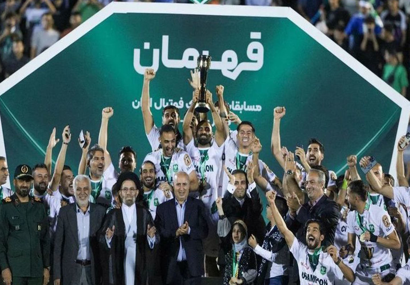 نتایج زنده مسابقات ورزشی مهدی کیانی بالاخره یک جام بالای سر برد - نتایج زنده مسابقات ورزشی نتایج زنده مسابقات ورزشی مهدی کیانی بالاخره یک جام بالای سر برد