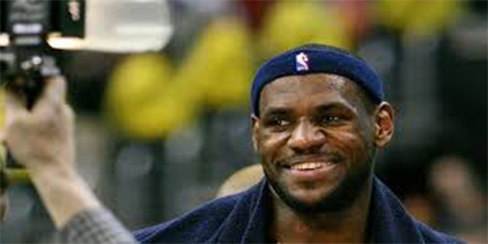 نتایج زنده مسابقات ورزشی - پادشاه بسکتبال جهان، پرچمدار آمریکا در المپیک پادشاه بسکتبال جهان، پرچمدار آمریکا در المپیک