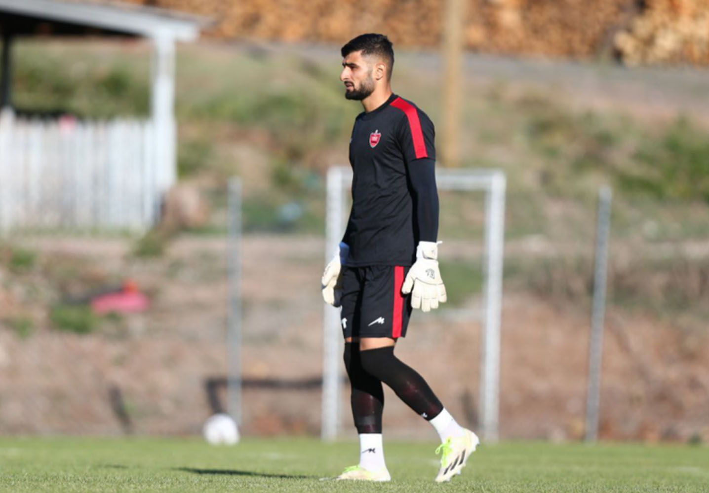 نتایج زنده مسابقات ورزشی کلین‌شیت پرسپولیس مقابل الاهلی با گلر سوم