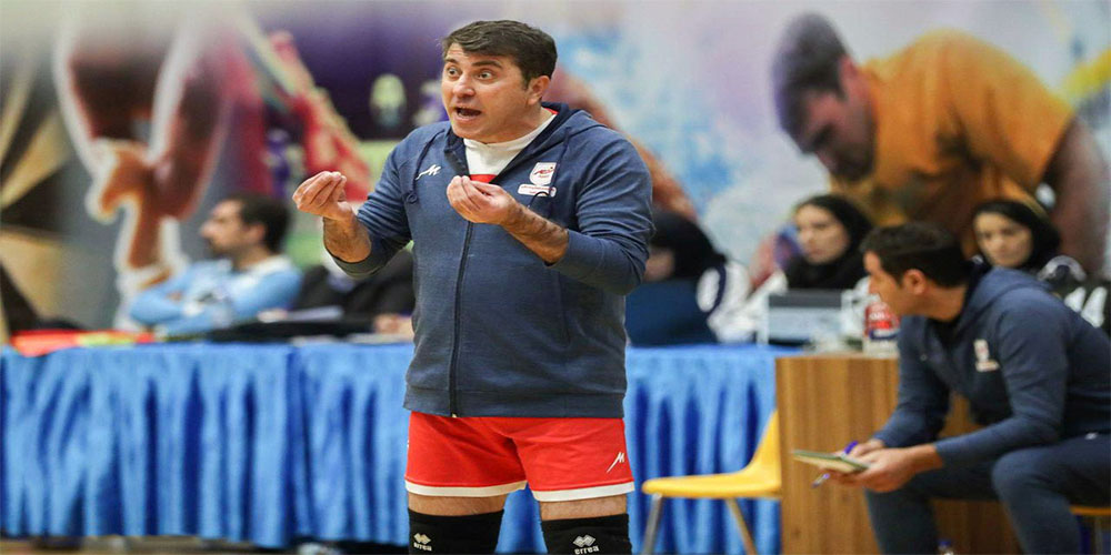 مشهد در انتظار معجزه کاپیتان سابق تیم ملی والیبال - نتایج زنده مسابقات ورزشی مشهد در انتظار معجزه کاپیتان سابق تیم ملی والیبال