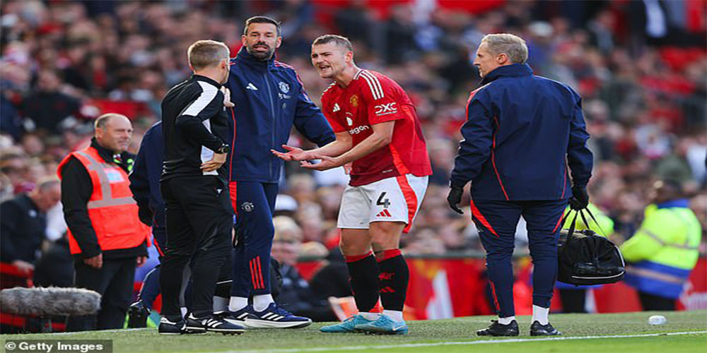 مربی منچستریونایتد سه جلسه محروم شد - نتایج زنده مسابقات ورزشی مربی منچستریونایتد سه جلسه محروم شد!