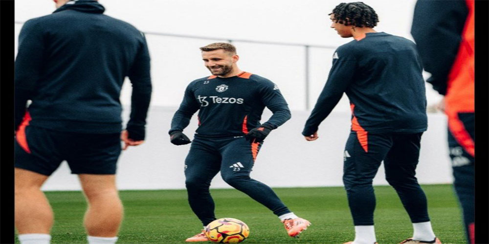 پس از 264 روز غیبت: شاو در تمرینات یونایتد