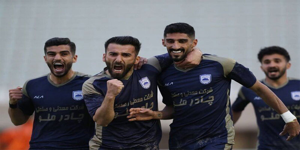 شکست ناپذیری چادرملو به نه ماه رسید!