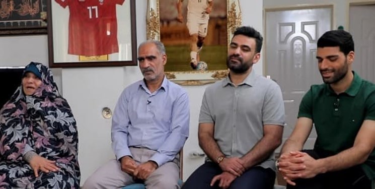 عکس خانوادگی  مهدی طارمی