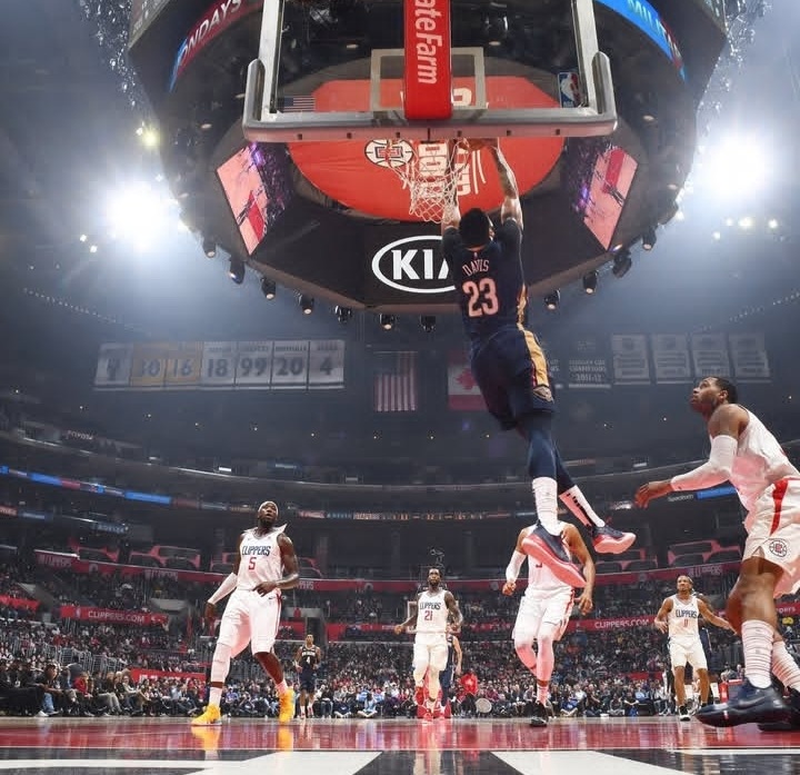 بلوک شات های آنتونی دیویس بلوک شات های آنتونی دیویس