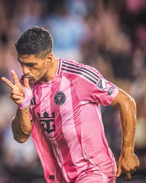 Luis Suarez wallpaper for laptop