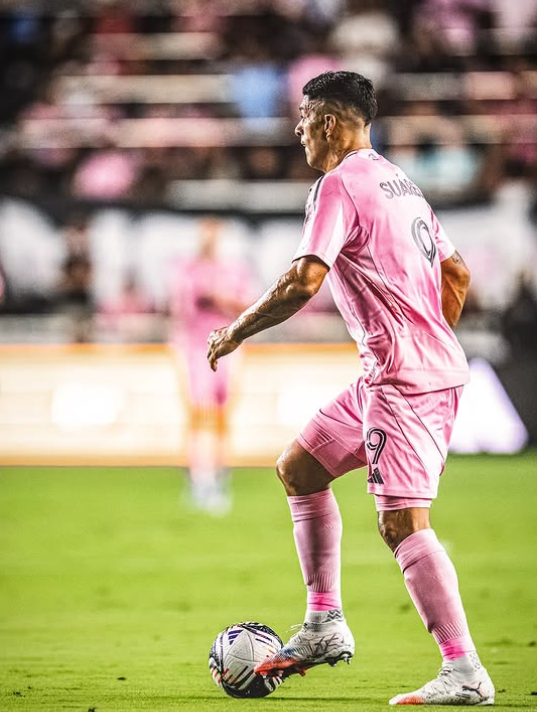 پیج اینستاگرام لوییس سوارز