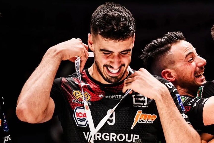 عکس پوریا حسین خانزاده عکس پوریا حسین خانزاده