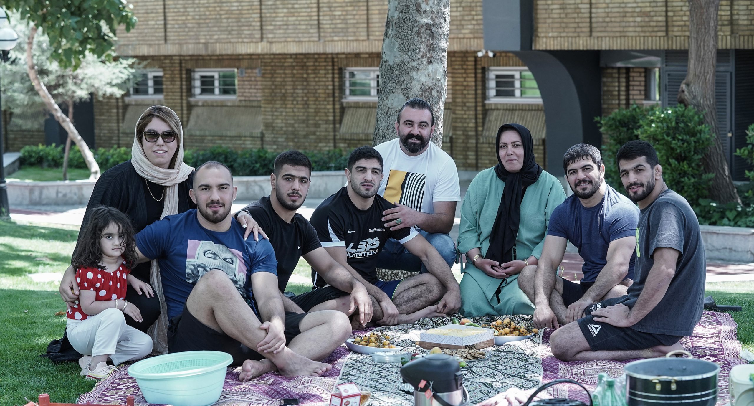عکس خانوادگی امیرحسین زارع
