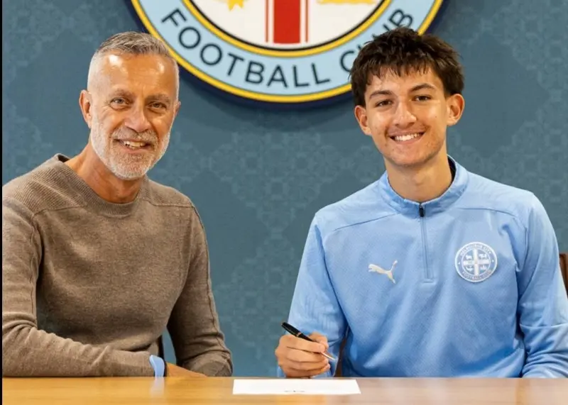 باشگاه ملبورن سیتی و نقش آن در رشد رحمانی