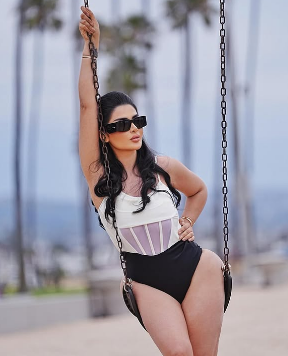 شهوانی دنیا جهانبخت