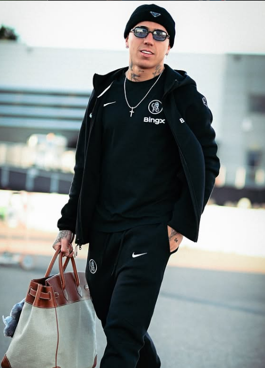 عکس های انزو فرناندز در آرژانتین