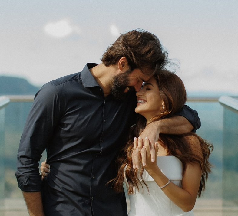 عکس آلیسون بکر Alisson Becker