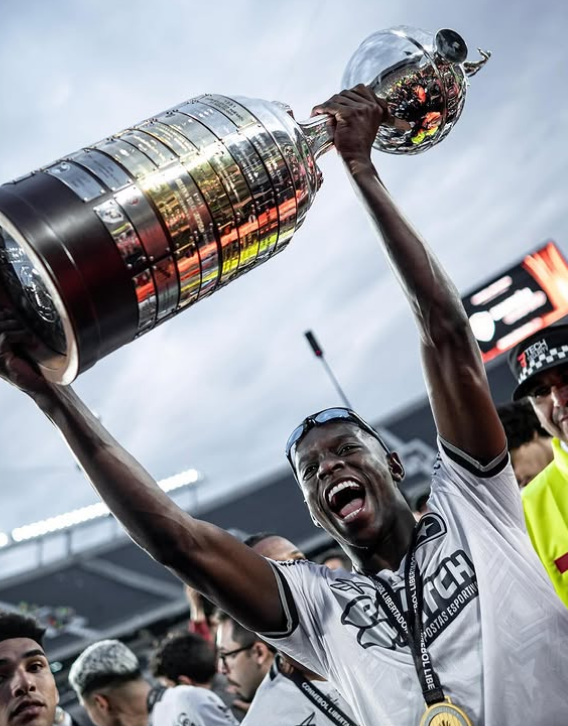 لوییز هنریک Luiz Henrique