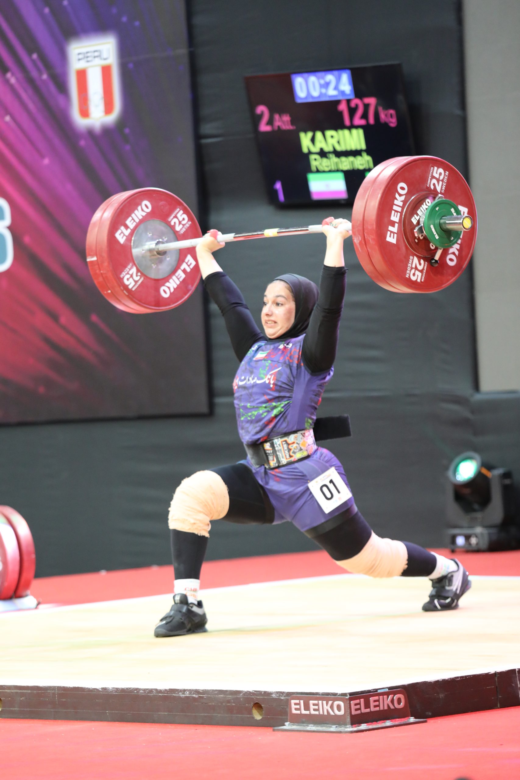 ریحانه کریمی وزنه‌بردار عکس