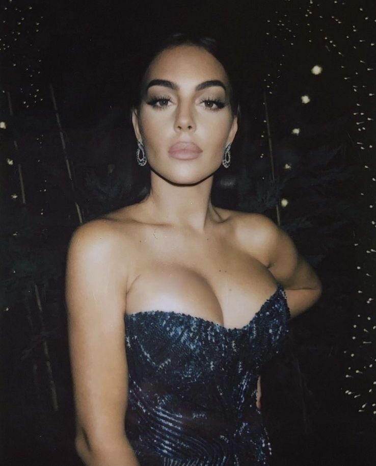 جورجینا سکسی جورجینا سکسی