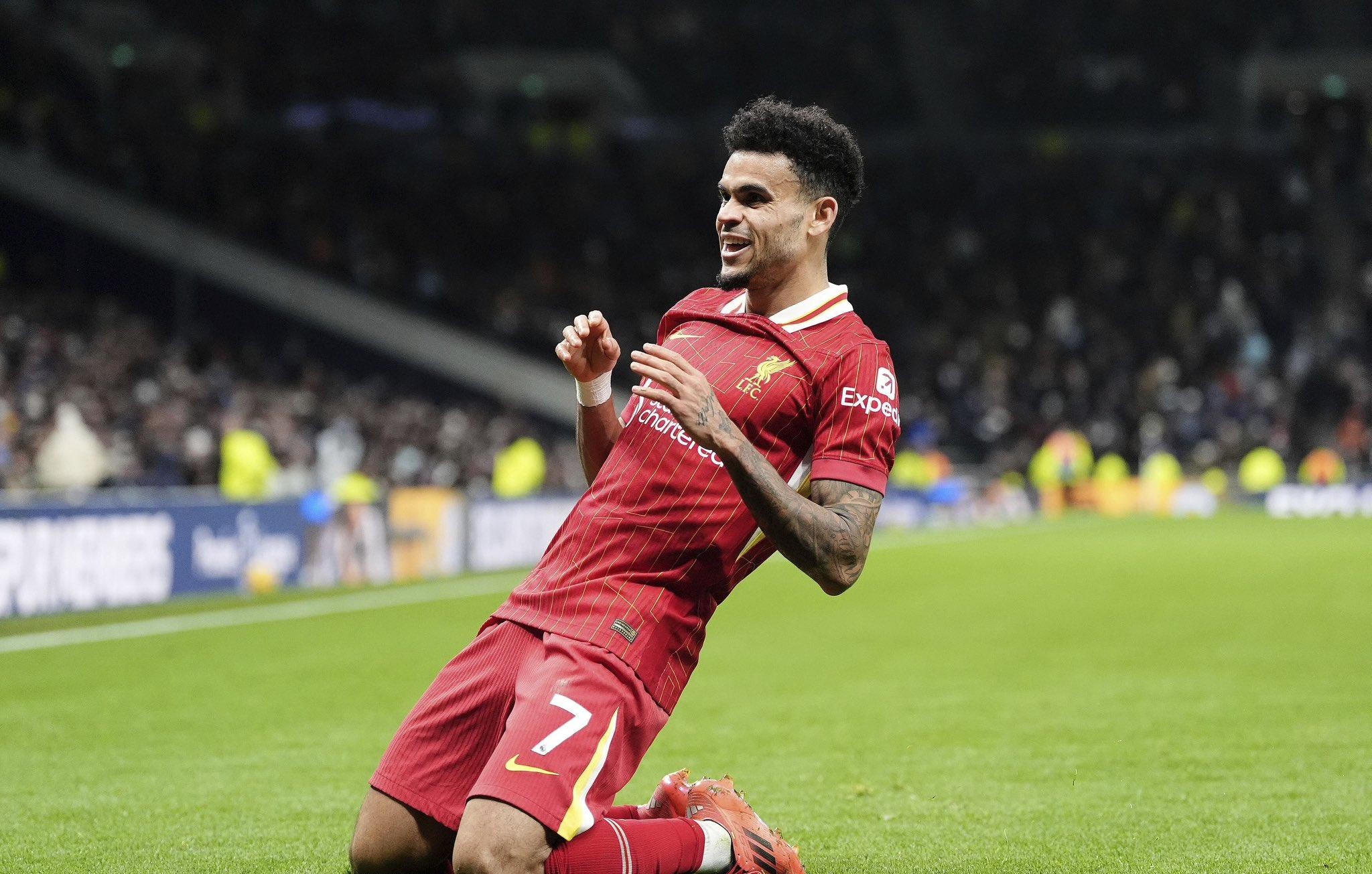 لوئیس دیاز دستمزد