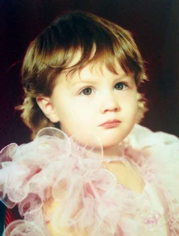 طلا گلزار عکس کودکی