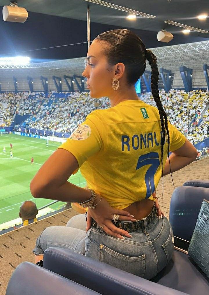 پورن جورجینا پورن جورجینا