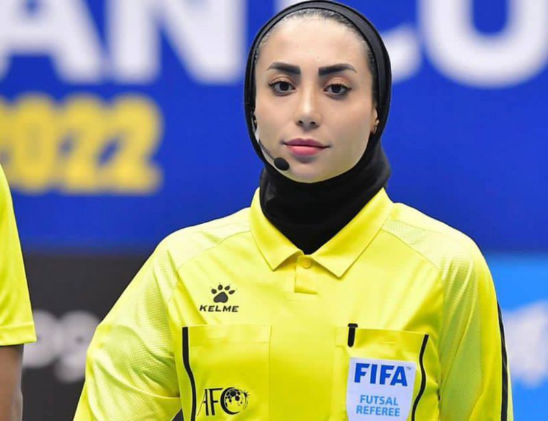 زری فتحی نخستین داور زن ایران زری فتحی نخستین داور زن ایران