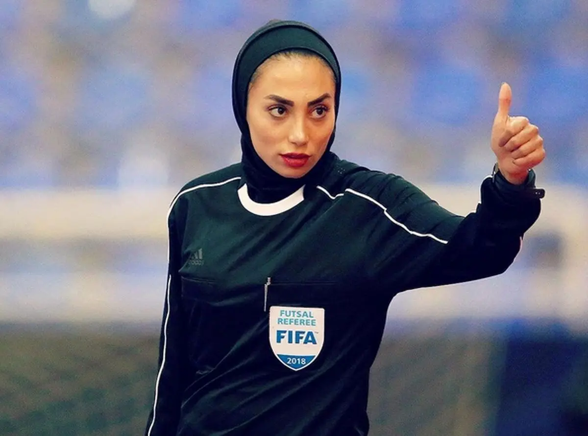 زری فتحی و مسئولان زری فتحی و مسئولان