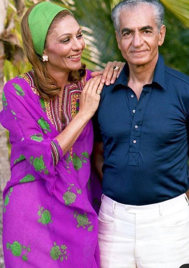 عکس خانوادگی فرح پهلوی عکس خانوادگی فرح پهلوی