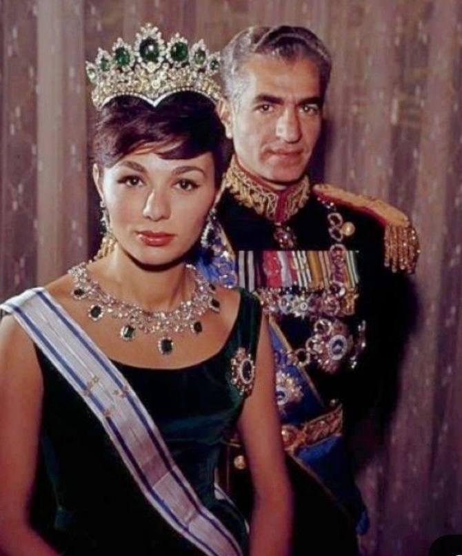عکس فرح پهلوی و همسرش عکس فرح پهلوی و همسرش