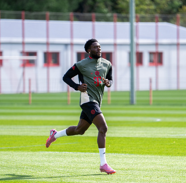 الفونسو دیویس چه کسی هست الفونسو دیویس چه کسی هست