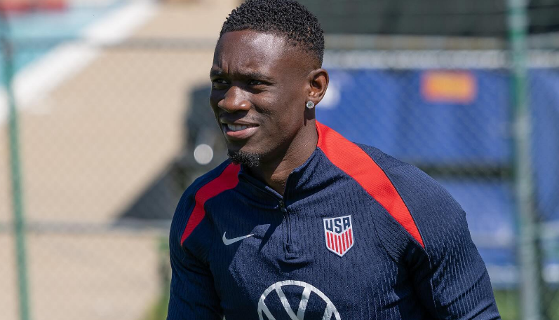 فولارین بالوگان عکس فولارین بالوگان عکس