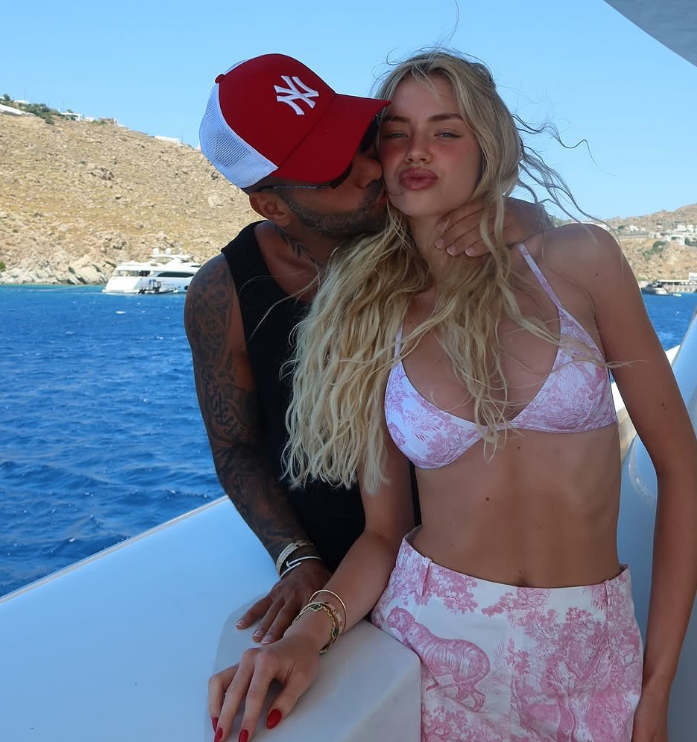 عکس همسر ساشا سبحانی