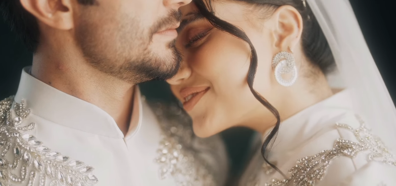 عکس عروسی امید موذنی