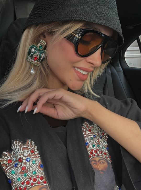 آناشید حسینی سکس