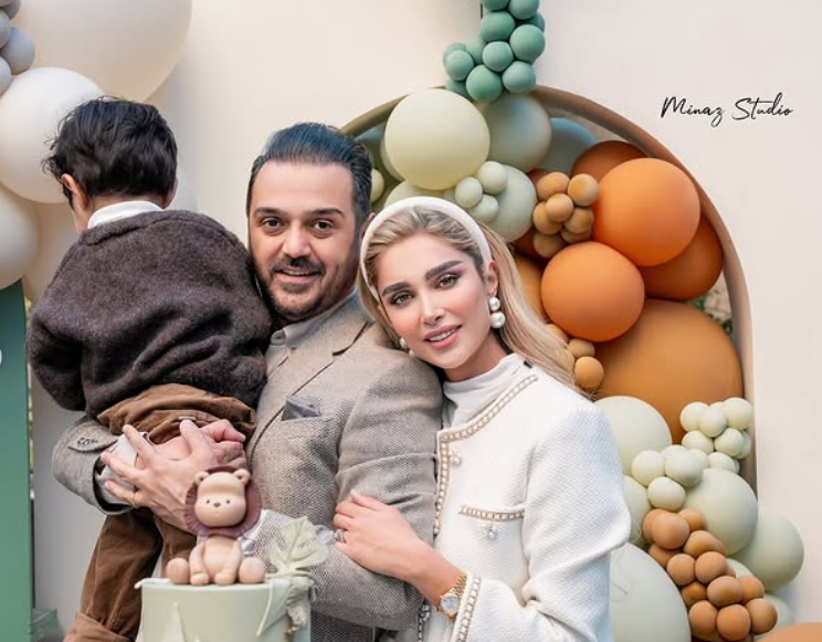 آناشید حسینی در قسطنطنیه